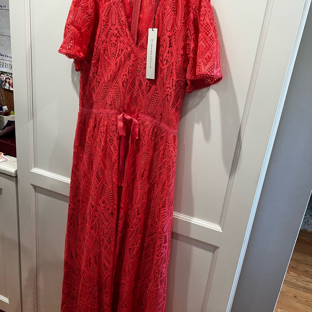 Monique Lhuillier coral Lace Midi Dress